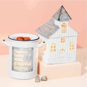 *NEW* Grateful Hearts Scentsy Warmer - Discontinued